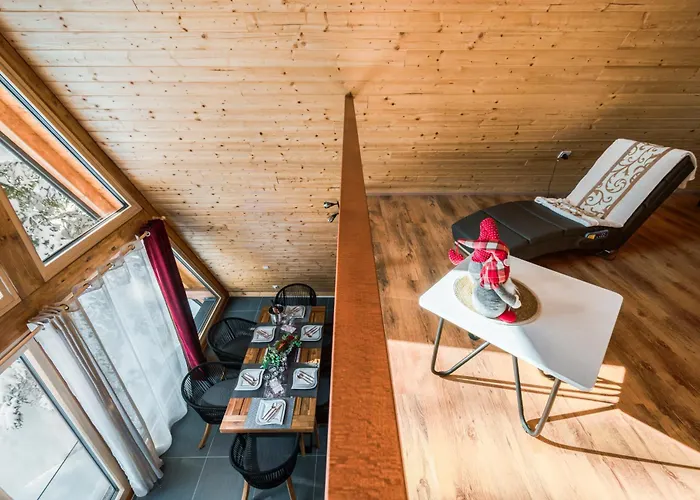 Pohorska Gozdna بيت للعطل *